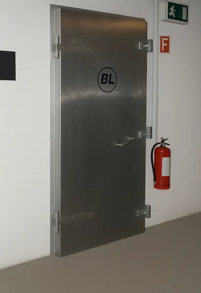 Porte étanche à l'eau HHS.